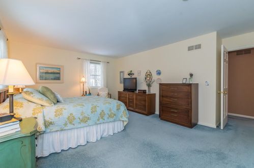 2910 5 St, Kalamazoo MI 49009-8589 exterior