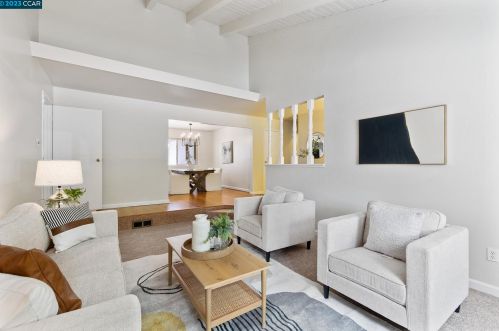 1895 Risdon Rd, Concord CA 94518-3460 exterior