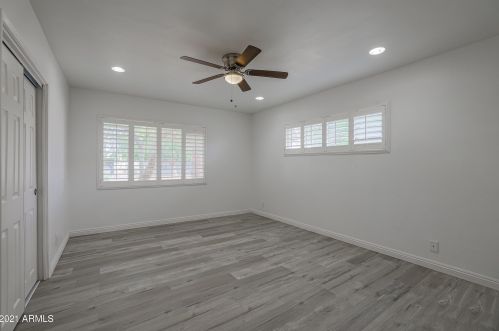 2216 Anderson Ave, Phoenix AZ  85023-2200 exterior