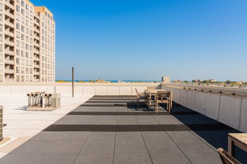 1791 Howard St, Chicago IL 60626-1626 exterior