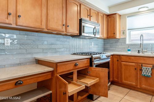 6790 3rd St, Tucson AZ  85710-1244 exterior