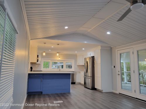 42 Douglas Dr, Jackson Twp, NJ 08527-3516