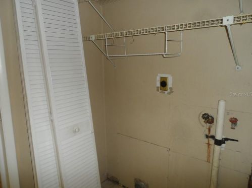 213 Minnehaha St, Tampa FL 33604-5737 exterior