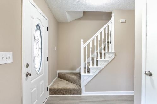 1987 Corners Cir, Lithonia GA  30058-5391 exterior