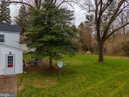 15 Delaware Ave, Trenton NJ 08628-2002 exterior