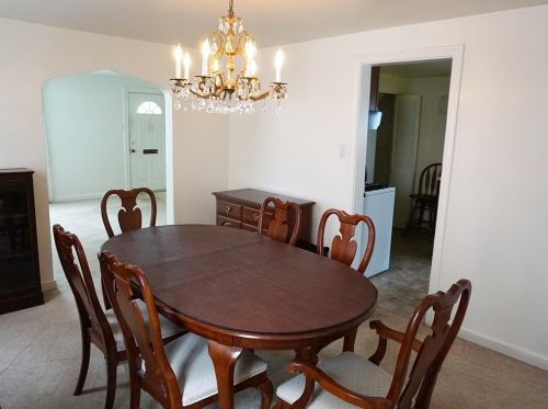 7277 Mcclure Ave, Pittsburgh PA 15218-2307 exterior