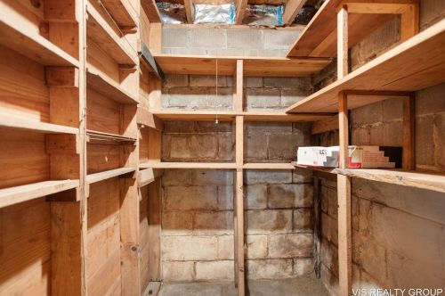 2256 Blodgett St, Meskegon MI  49441-1516 exterior