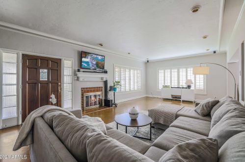 722 Encanto Blvd, Phoenix AZ  85007-1304 exterior