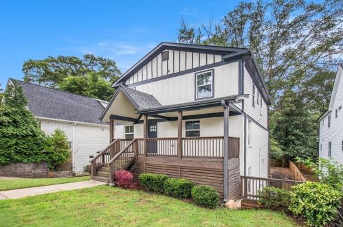1972 Cambridge Ave, Atlanta, GA 30337-1827