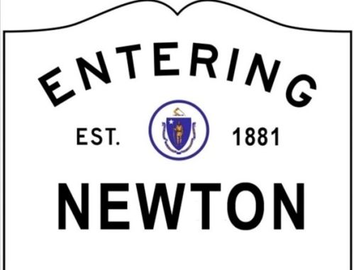 19 Thurston Rd, Newton MA 02464-1244 exterior