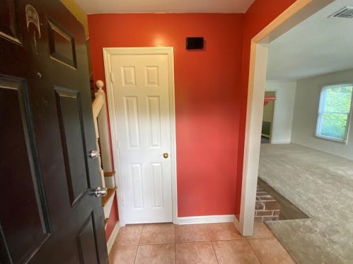 293 Triple Oaks Dr, Tucker GA 30084-2082 exterior