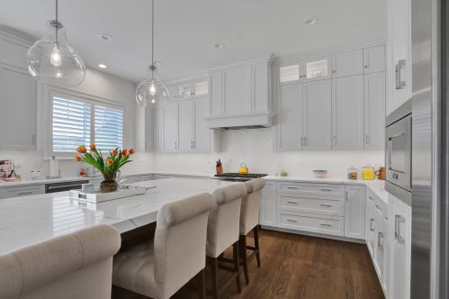 292 Fremont Ave, Elmhurst IL 60126-2200 exterior