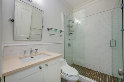 1121 Lill Ave, Chicago IL 60614-2107 exterior