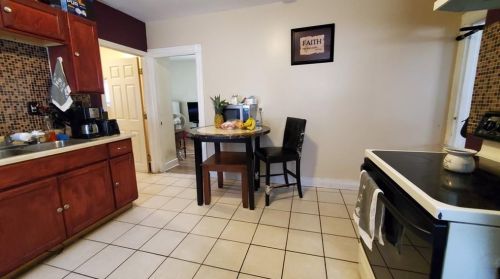 37 Laban St, Providence RI 02909-3736 exterior