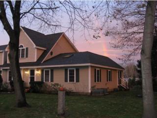 35 Pleasant St, Newfields, NH 03856-8320