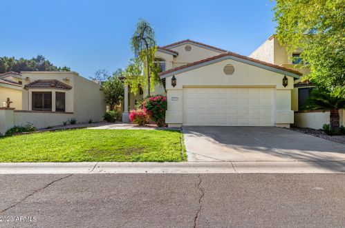 9414 51st St, Phoenix AZ  85044-5684 exterior