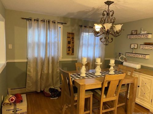 98 Greenwood St, New Britain CT 06051-3326 exterior