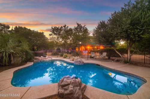 5470 Edwin Rd, Tucson AZ 85739-1924 exterior