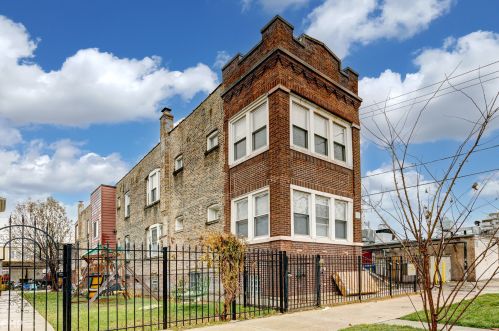 2415 Kildare Ave, Chicago IL 60629-4935 exterior