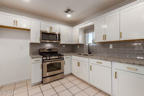 3540 Coronado Rd, Phoenix AZ 85008-3724 exterior