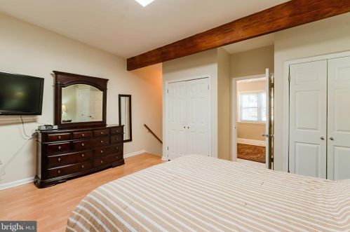 1231 Kater St, Philadelphia PA 19147-1817 exterior