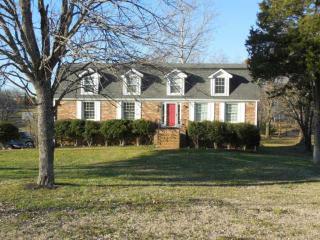 104 Tarrytown Dr, Smyrna, TN 37167-4268