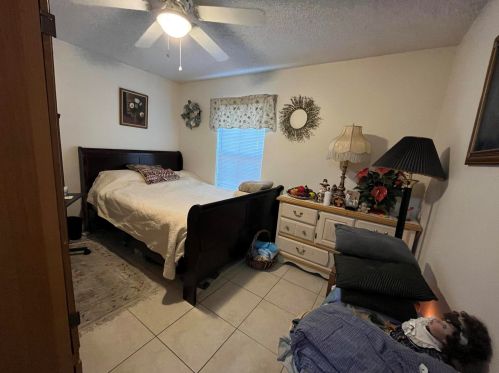 1231 Byron St, Fort Pierce FL 34983-2507 exterior