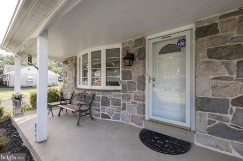 691 6th Ave, Limerick, PA 19468-2654