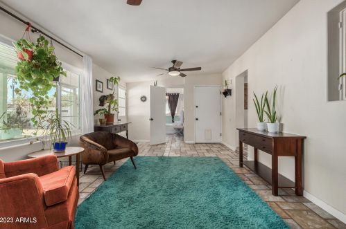 3317 13th Ave, Phoenix AZ  85013-4012 exterior