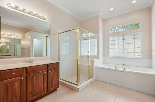 16346 Ashington Park Dr, Tampa FL 33647-2639 exterior