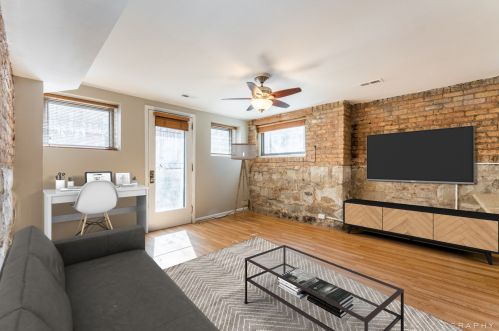 454 Wrightwood Ave, Chicago, IL 60614-7449