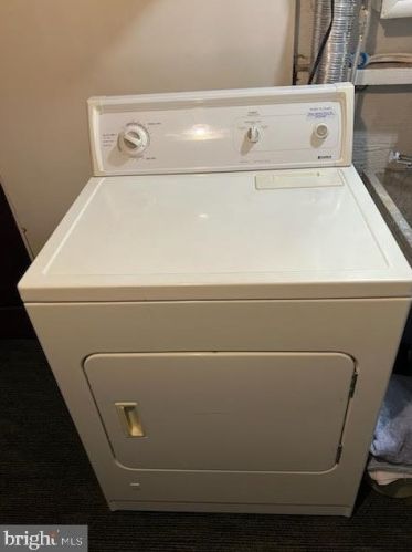 7158 Erdrick St, Philadelphia PA 19135-2602 exterior