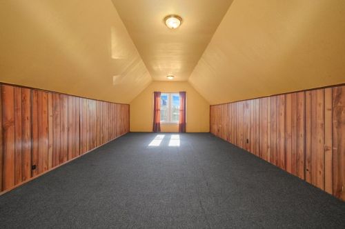 5120 Sawyer Ave, Chicago IL 60655-2413 exterior