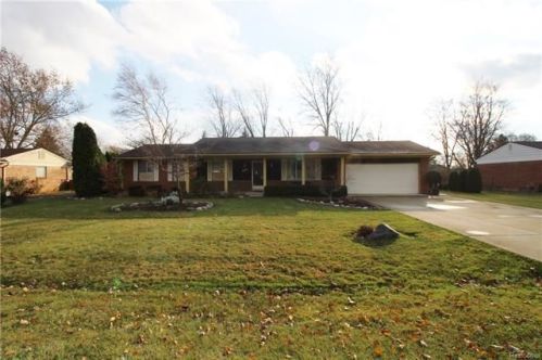 393 Carter Dr, Troy, MI 48098-4610