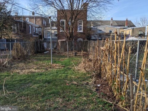 763 2 St, Trenton NJ 08611-3021 exterior