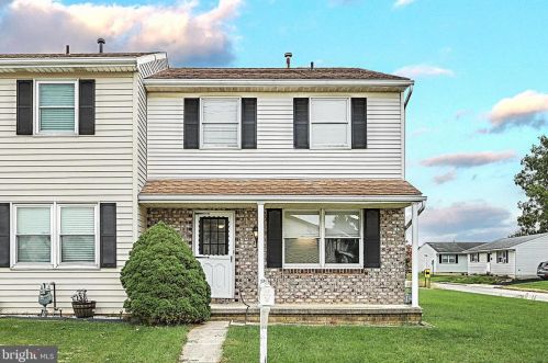 218 Filbert St, Hanover, PA 17331-2316