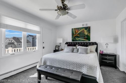 7 Gdn Way, Locust NJ 07760-2213 exterior