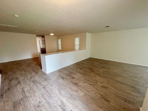 11129 Currin Ln, Austin, TX 78748-3943