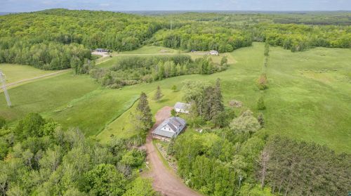 3539 Solway Rd, Duluth MN 55810-9505 exterior