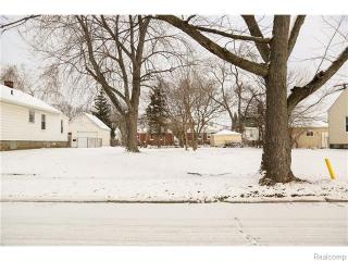 857 Camden St, Detroit MI  48220-3529 exterior