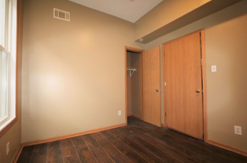 7043 Carpenter St, Chicago IL 60621-1026 exterior