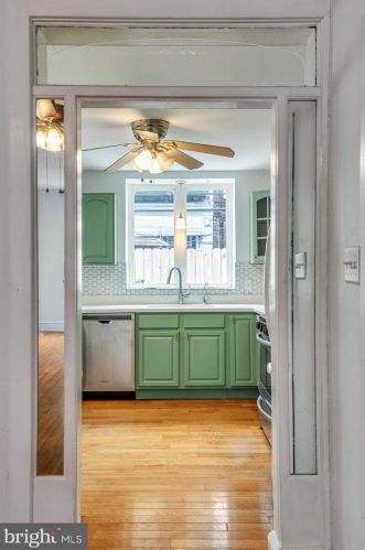 2017 Colorado St, Philadelphia PA 19145-2911 exterior