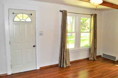 1329 91, Milwaukee WI 53224-4712 exterior