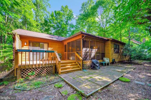 100 Spotswood Rd, Locust Grove VA 22508-5531 exterior