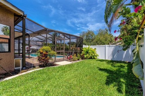 11322 Glenmont Dr, Tampa FL 33635-1533 exterior