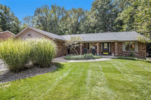 4024 Katydid Ln, Kalamazoo, MI 49008-3337