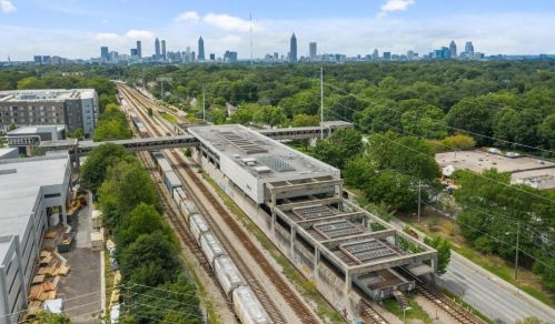 195 Arizona Ave, Atlanta GA 30307-2247 exterior