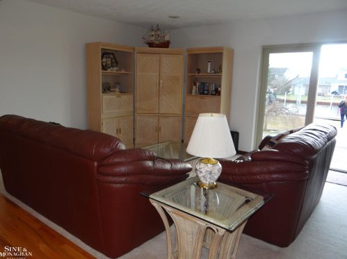 7276 Aqua Isle Dr, Algonac MI 48001-4200 exterior