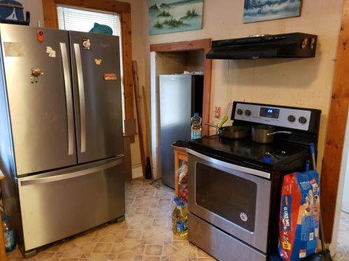 12 Bay St, Taunton MA 02780-2521 exterior