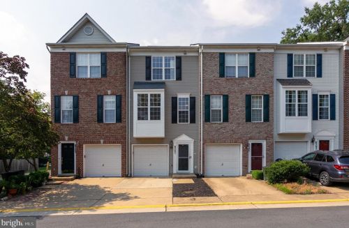 8507 Towne Manor Ct, Alexandria VA  22309-4504 exterior
